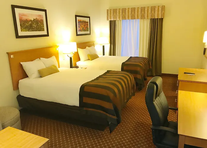 Wingate By Wyndham Louisville East