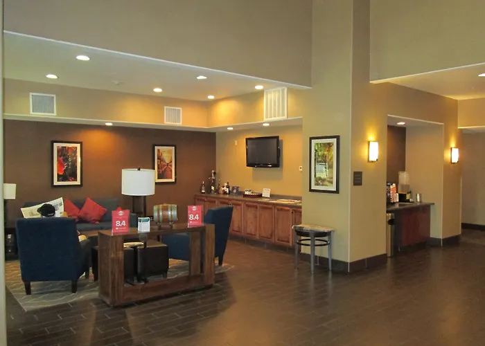 Comfort Inn & Suites Galt - Lodi North