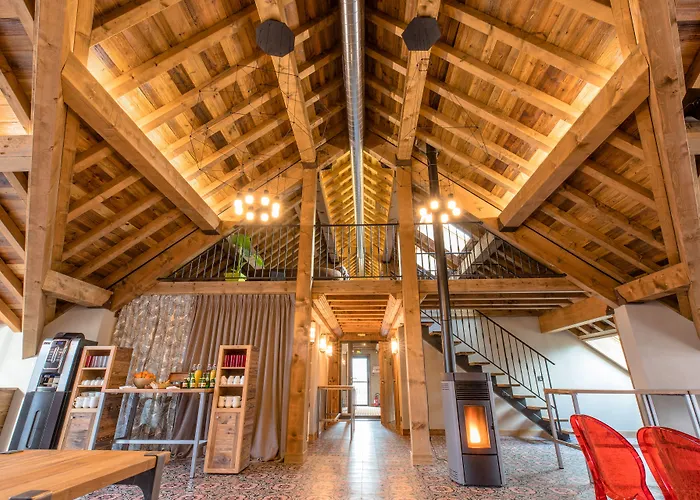 La Maison Rouge