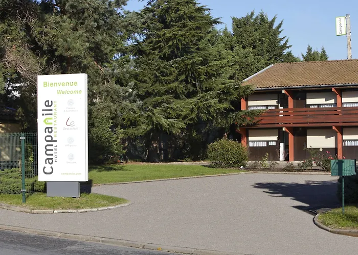 Campanile Villefranche-Sur-Saone