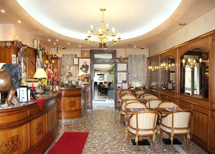 Park Hotel Villa Leon D'Oro