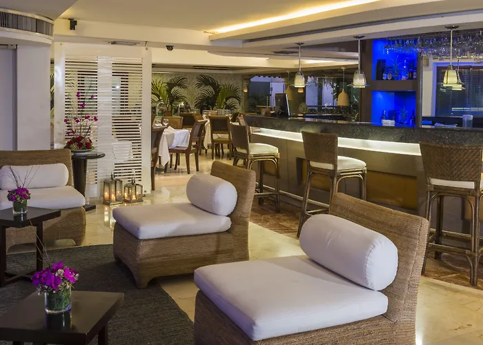 Country International Hotel