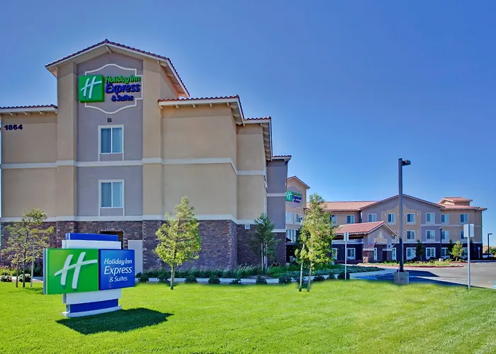 Holiday Inn Express & Suites Beaumont - Oak Valley By Ihg