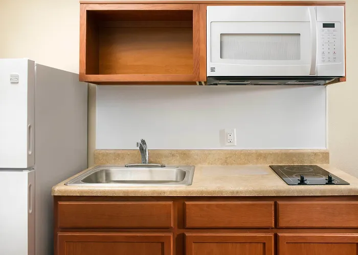 Woodspring Suites Louisville Southeast