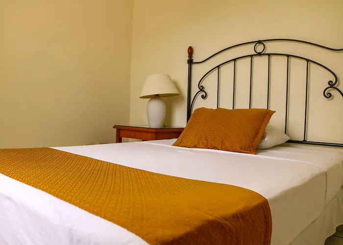 Hotel Villa Serena San Benito