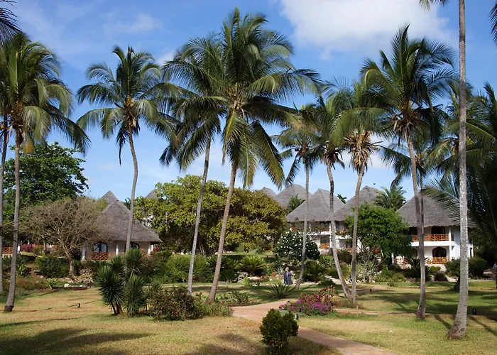 Bluebay Beach Resort&Spa