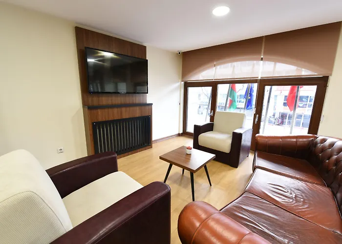 Asal Hotel
