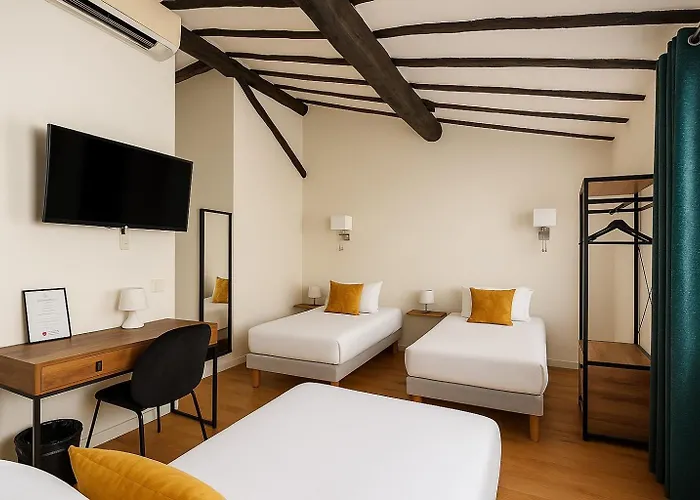 Hotel Posta Vecchia