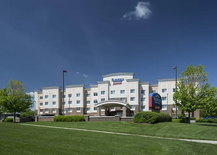Fairfield Inn & Suites Kansas City Overland Park