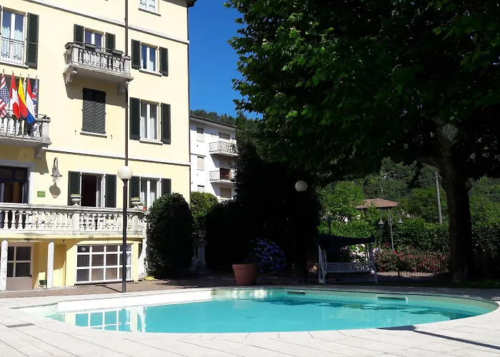 Caroline Hotel