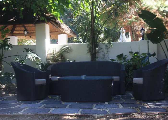 Mimosa Lodge