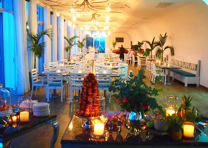 The Lakes Hotel & Conference Centre