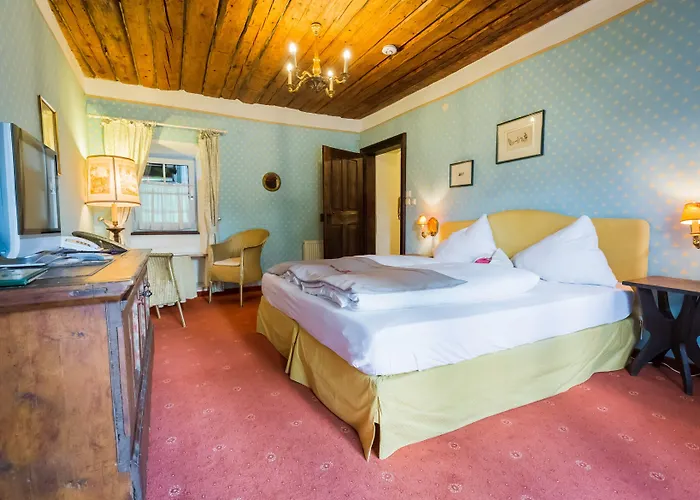 Hotel Schloss Leonstain