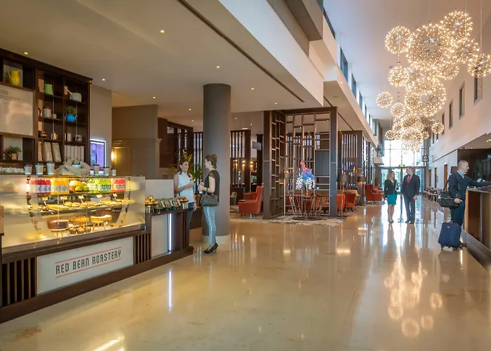 Clayton Hotel Dublin Airport