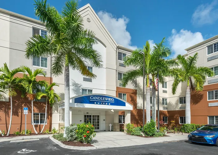 Candlewood Suites Fort Myers/Sanibel Gateway By Ihg