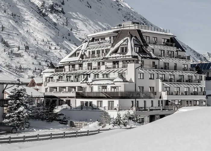 Hotel Alpenland