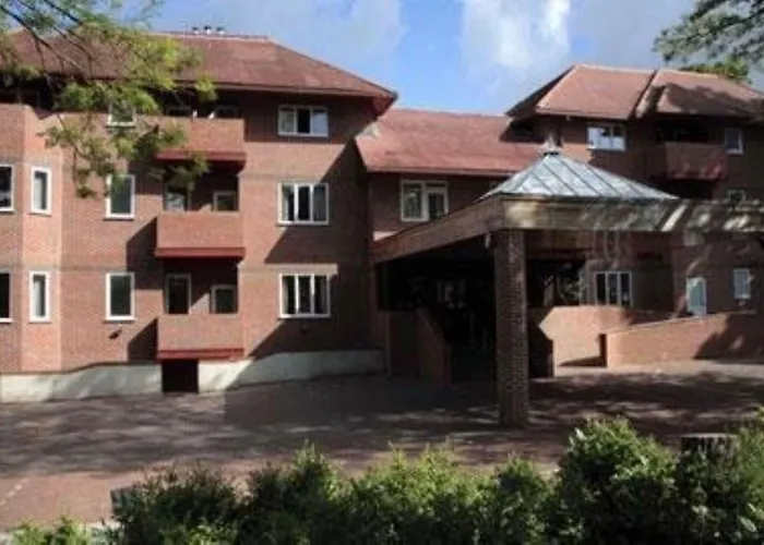 Parkside International Hotel