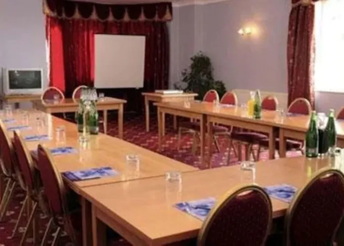 Parkside International Hotel
