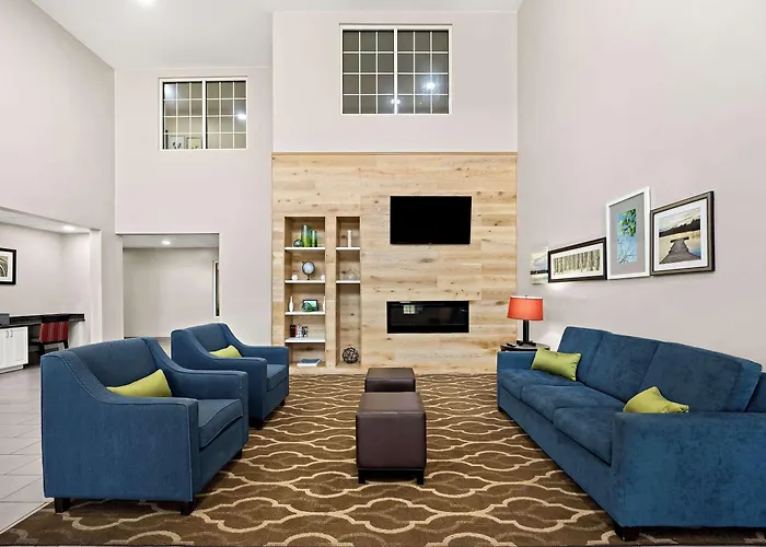 Comfort Inn & Suites High Point - Archdale