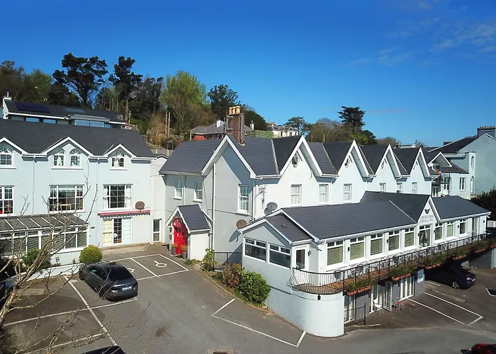 Bella Vista Hotel & Self Catering Suites