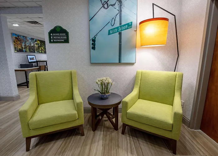 Wingate By Wyndham Lafayette Airport