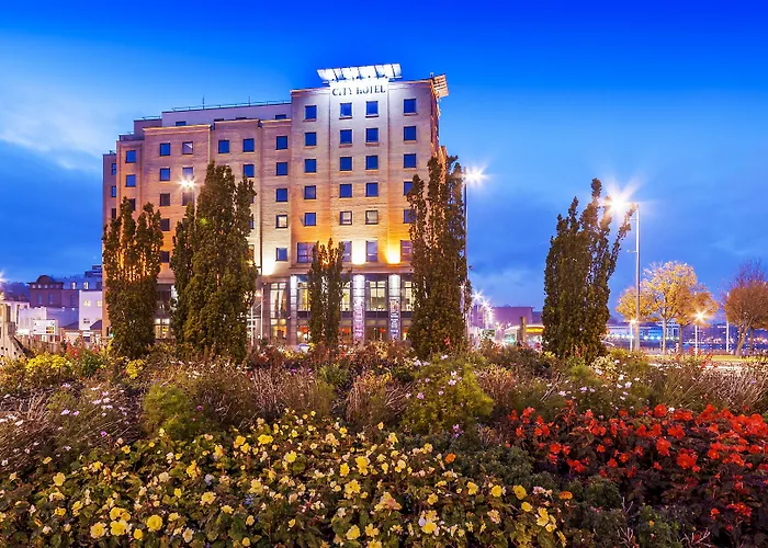City Hotel
