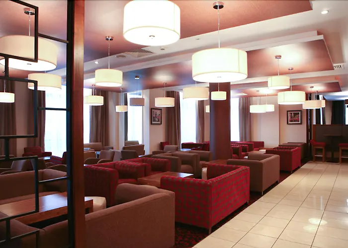 City Hotel