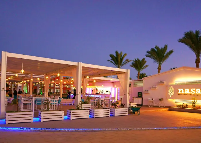 Sunrise Garden Beach Resort