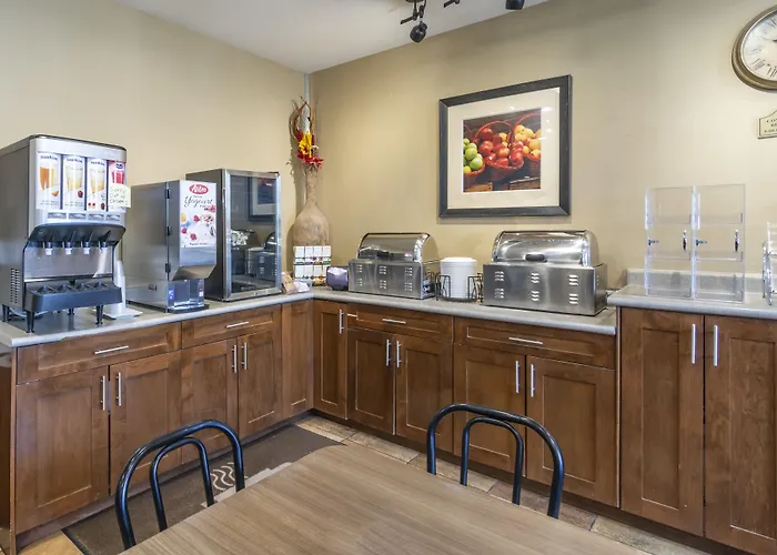 Devonian Hotel And Suites