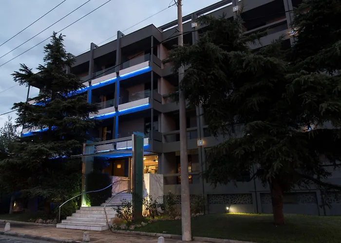Pines Hotel (Adults Only)