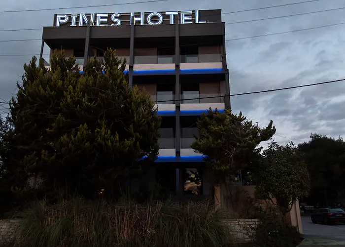 Pines Hotel (Adults Only)
