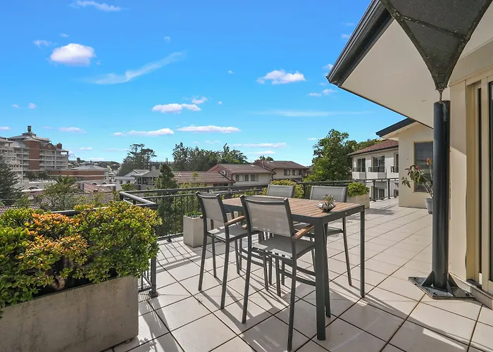 Terrigal Sails Serviced Apartments