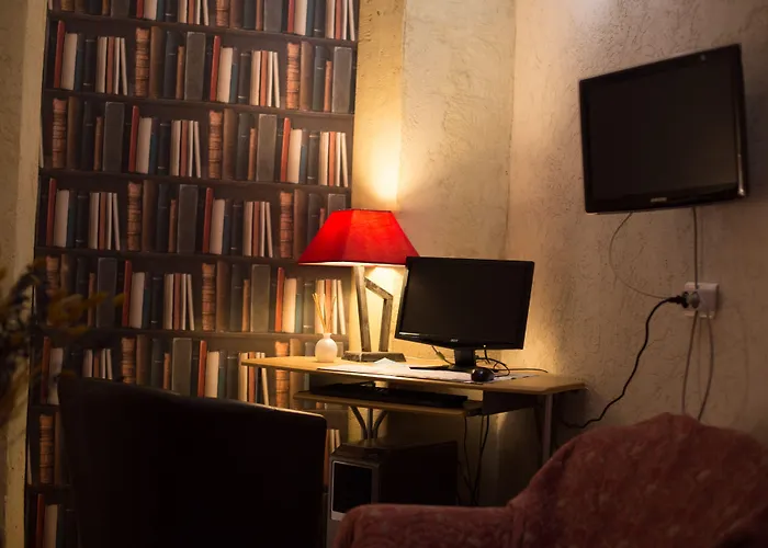 Logis Hotel Du Terreau