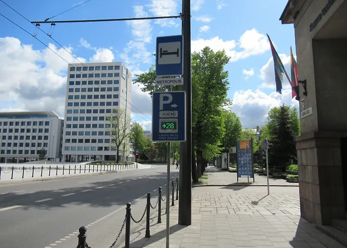 Hotel Metropolis