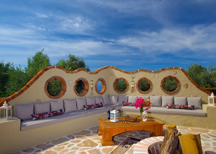 Mandarin & Mango Boutique Hotel