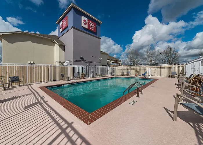 Best Western Plus Deridder Inn & Suites