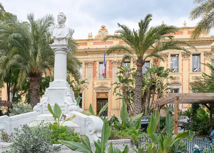 Hotel De Belgique A Menton