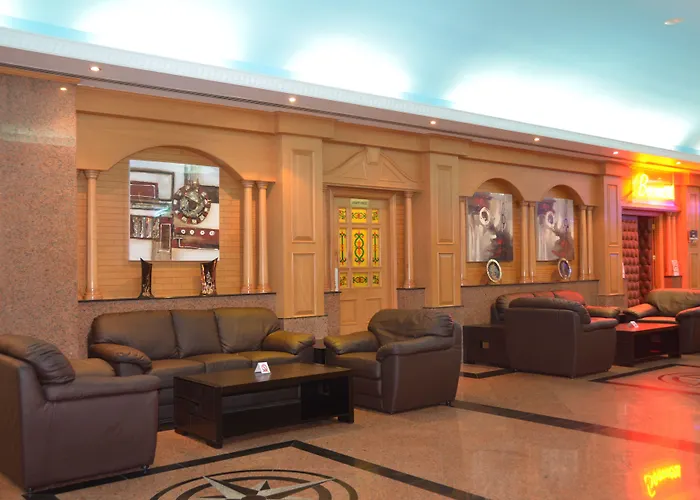 Pars International Hotel