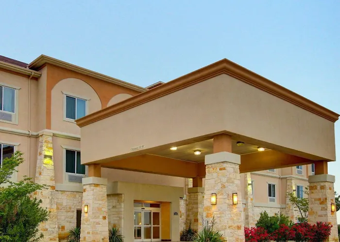 Comfort Inn & Suites Alvarado