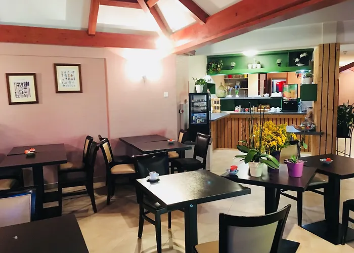 Brit Hotel Confort Deltour Mende