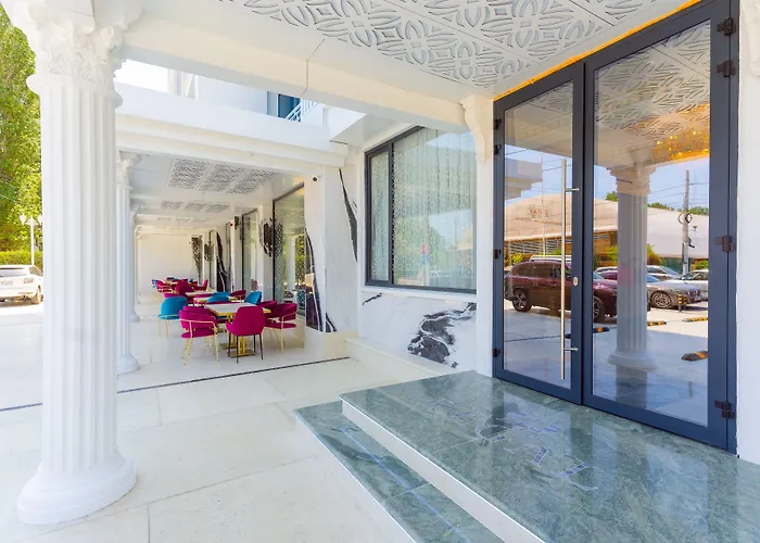 W Regal Boutique Hotel&Spa