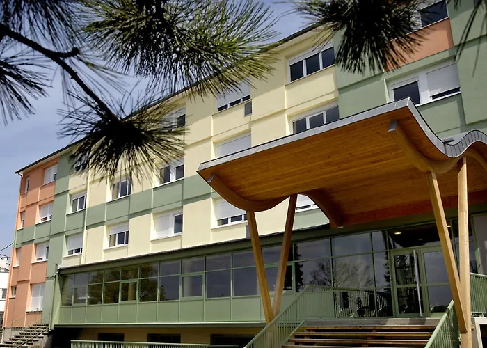 Ethic Etapes Dijon Accueil 24H24 Et Parking Gratuit