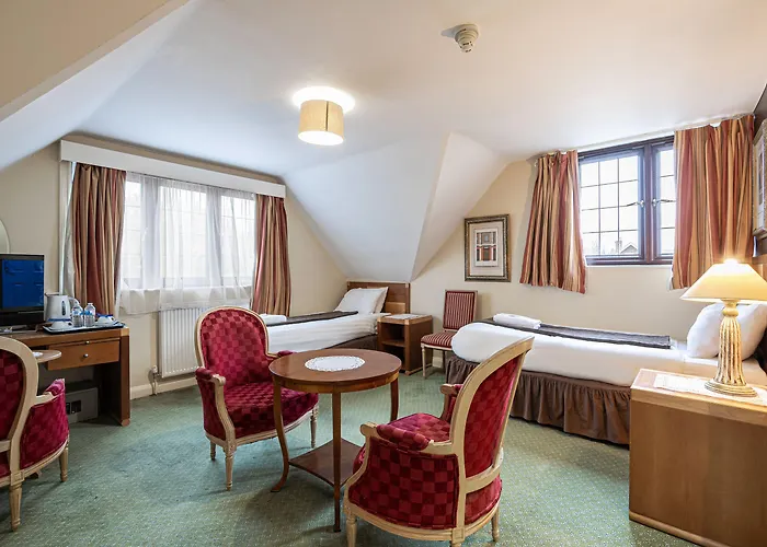 Barrington Lodge