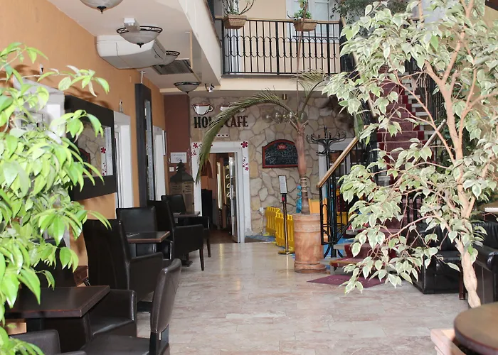 Enjoy Inn