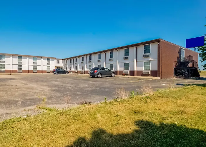 Oyo Hotel Morton East Peoria I-74