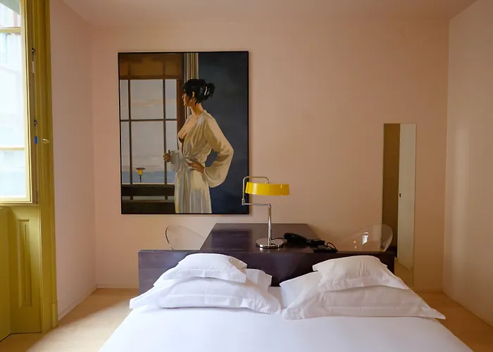 Petronilla - Hotel In Bergamo