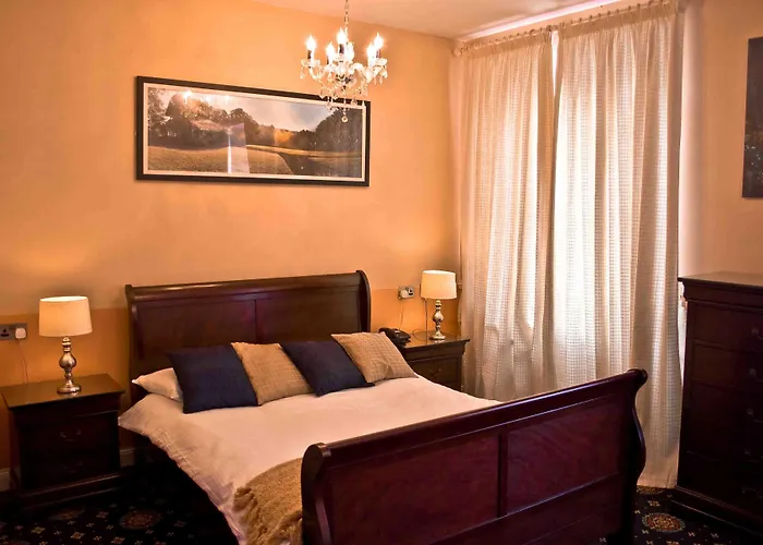 Cahir House Hotel