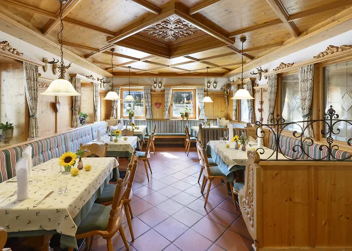 Hotel Wirtshaus Sattlerwirt