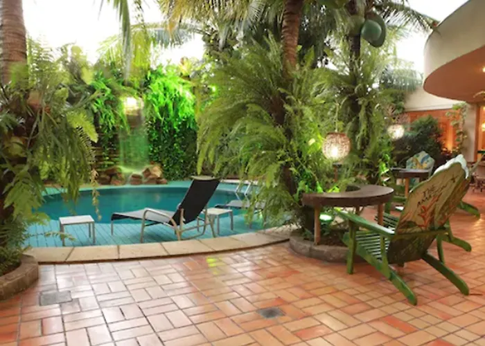 Amazon Plaza Hotel