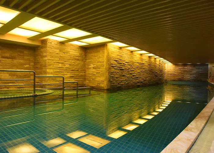 Royal International Hotel Shanghai